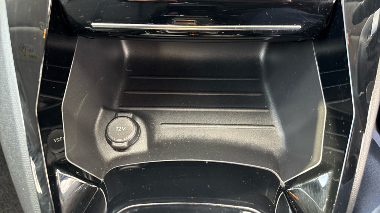 Peugeot 208 1.2 PureTech 100 Allure Premium 5dr EAT8 Petrol Hatchback